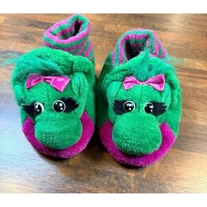Vintage 1990s Baby Bop slippers. Size medium 7/8. Toddlers.